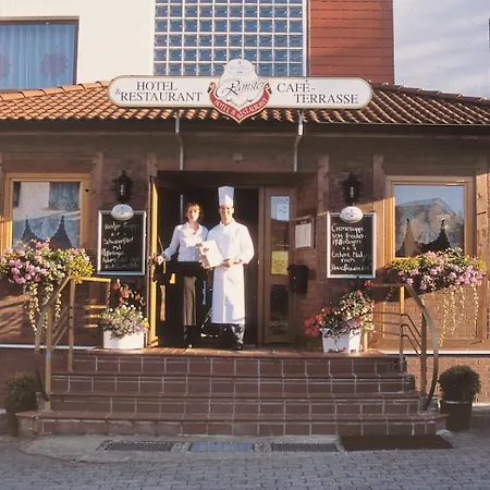 بيت ضيافة Restaurant Ramster شنيفردينغين