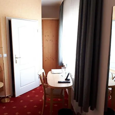 Penzion Restaurant Ramster 3*