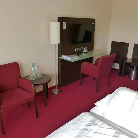 Guest house Restaurant Ramster 3*