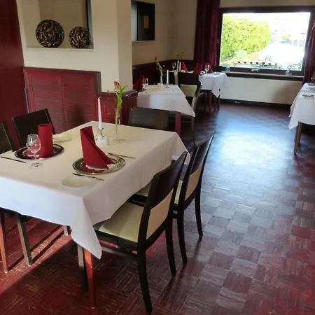 Restaurant Ramster 3* شنيفردينغين